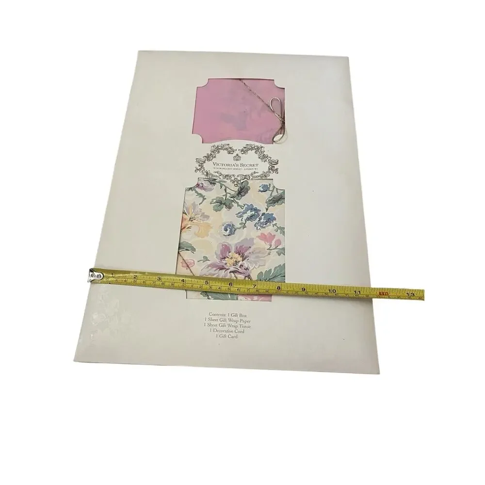 (2) Vintage Victoria’s Secret London Gift Box Wrapping Paper Card Ribbon SET NOS